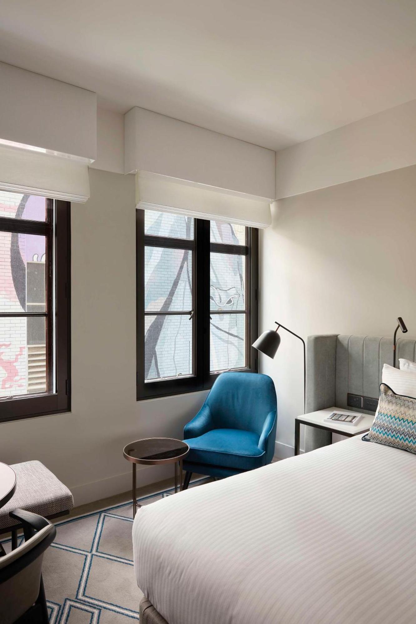 Hilton Melbourne Little Queen Street Екстер'єр фото A guest room at the Hotel 57