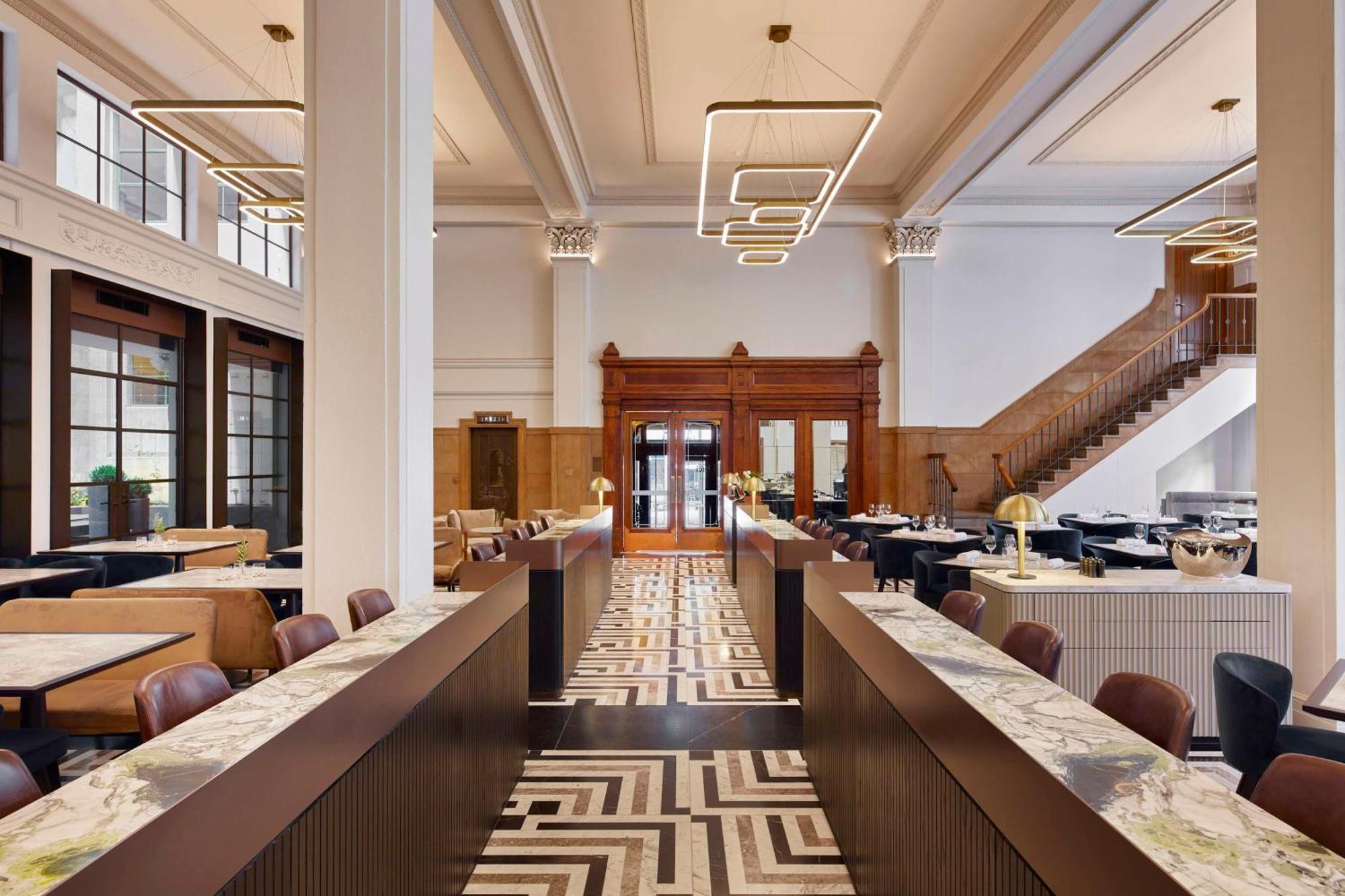 Hilton Melbourne Little Queen Street Екстер'єр фото The restaurant at The Ivy, St John's Wood