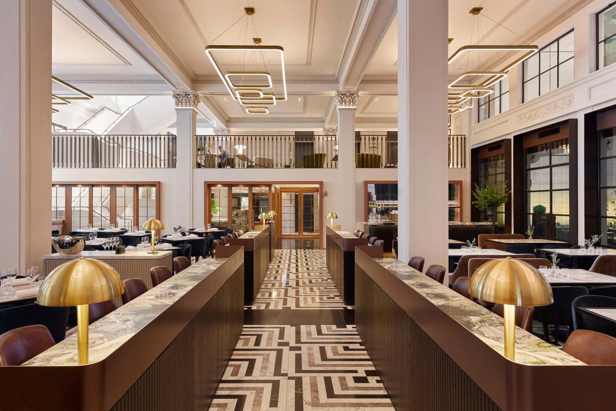 Hilton Melbourne Little Queen Street Екстер'єр фото The interior of the hotel