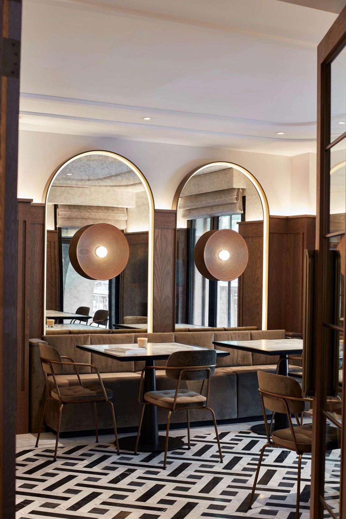 Hilton Melbourne Little Queen Street Екстер'єр фото The interior of the restaurant