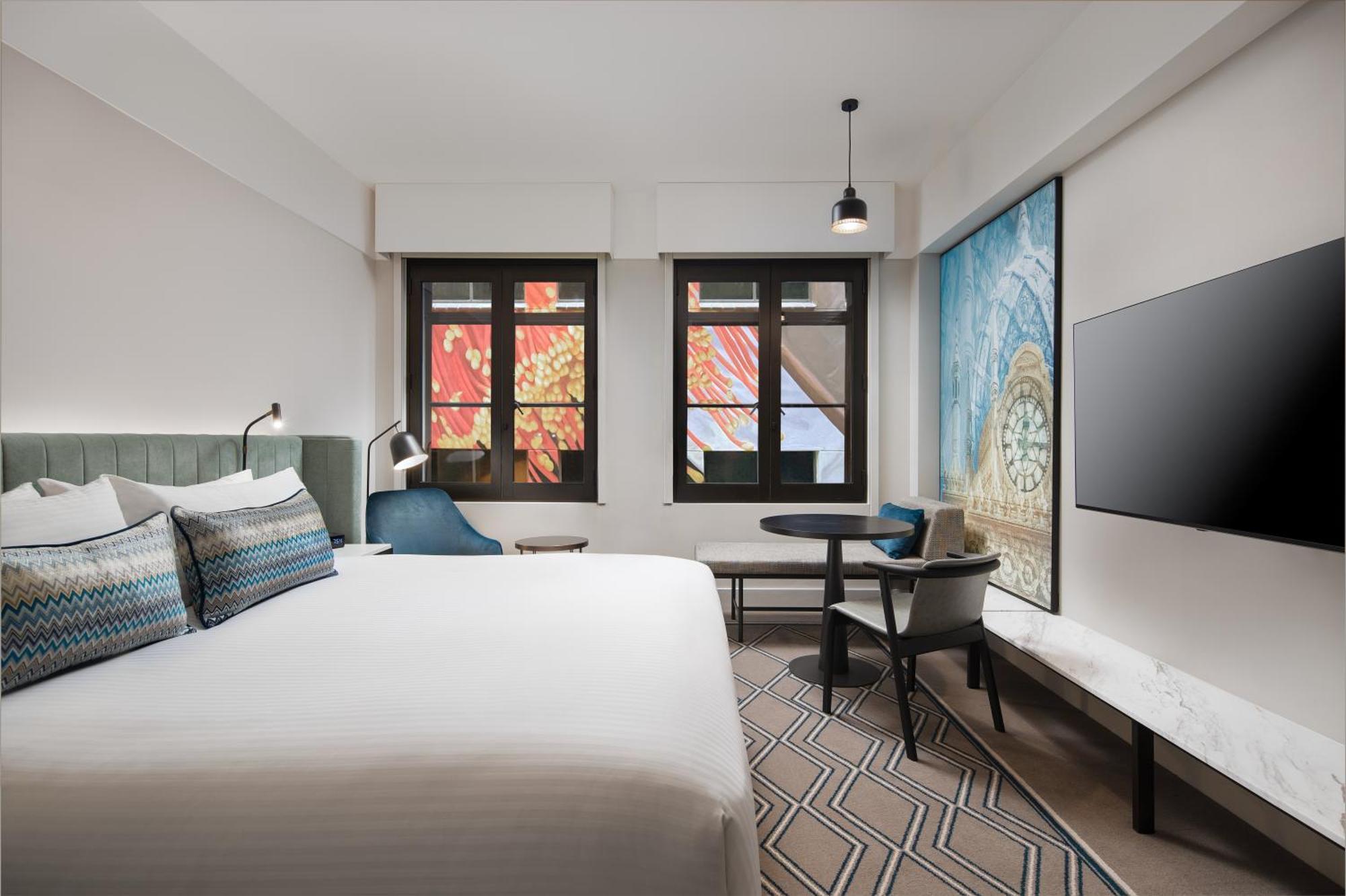 Hilton Melbourne Little Queen Street Екстер'єр фото A room at the hotel